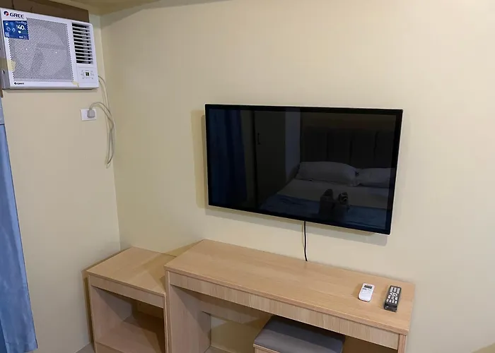 Apartment Avida Riala Tower Two Unit 2520 *